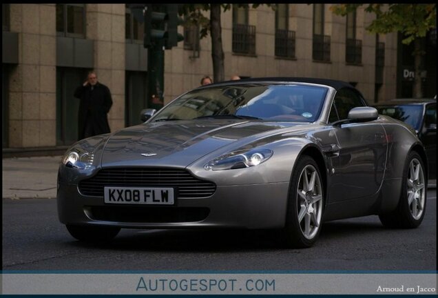 Aston Martin V8 Vantage Roadster