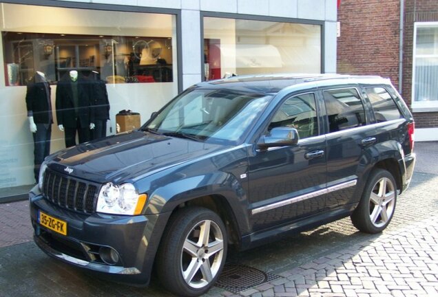 Jeep Grand Cherokee SRT-8 2005