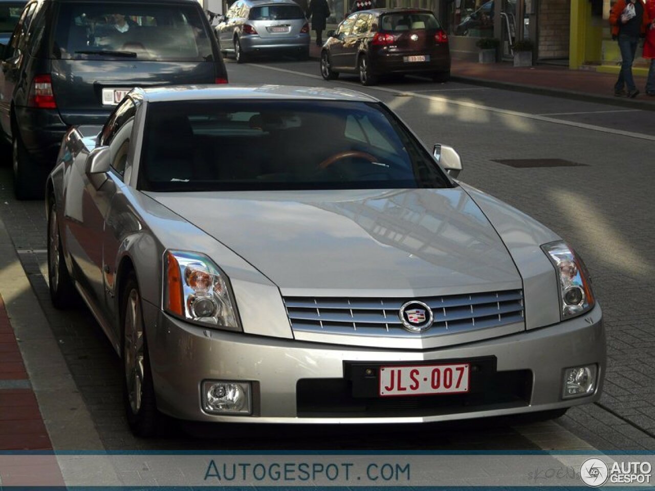 Cadillac XLR