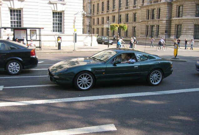 Aston Martin DB7