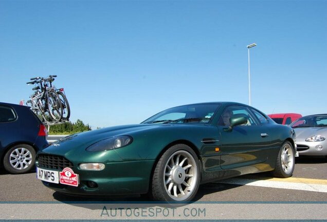 Aston Martin DB7