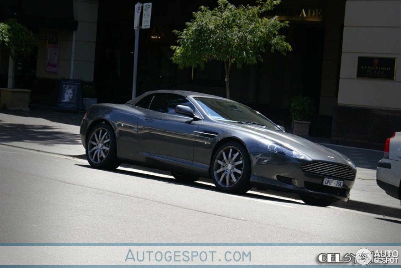 Aston Martin DB9 Volante