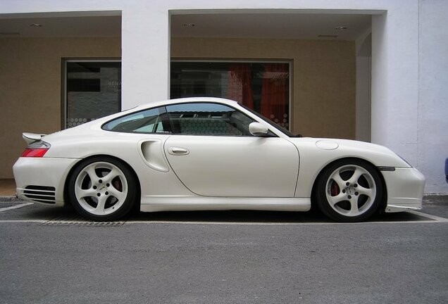 Porsche 996 Turbo