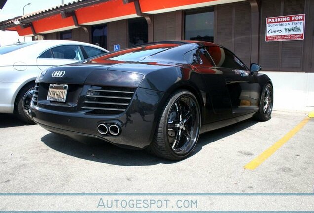 Audi R8