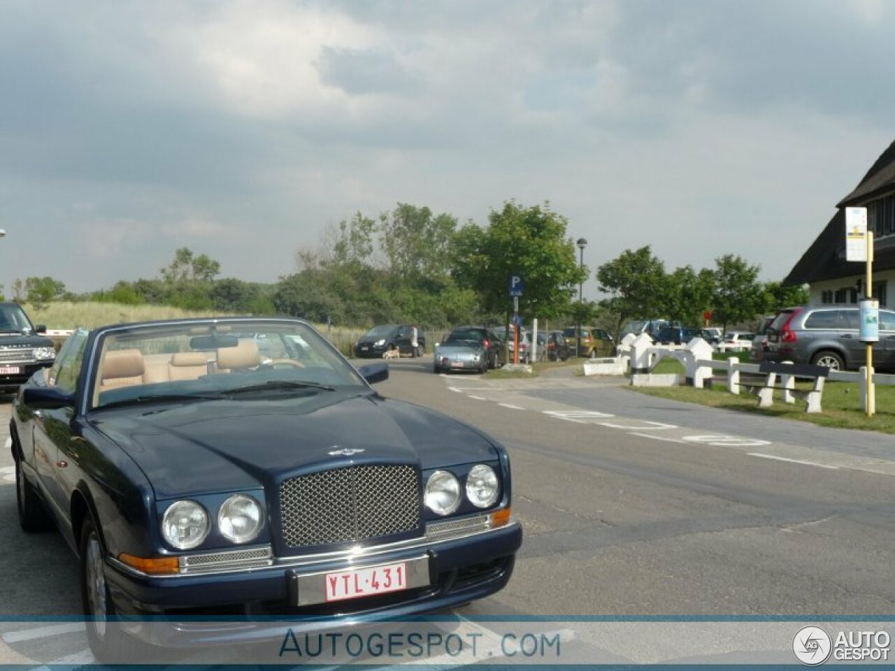 Bentley Azure