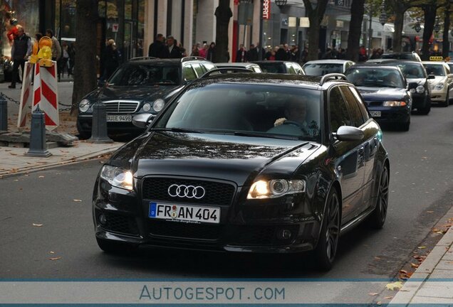 Audi RS4 Avant B7