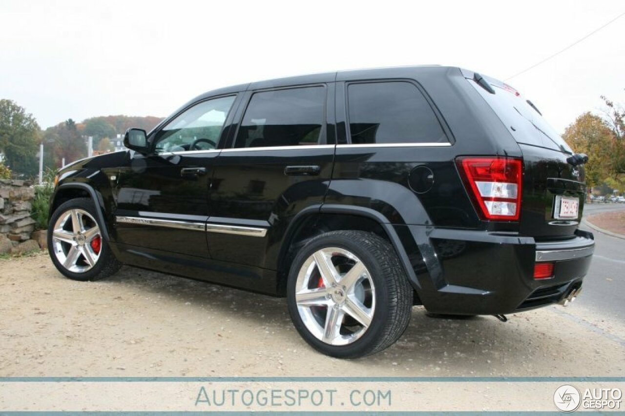 Jeep Grand Cherokee SRT-8 2005