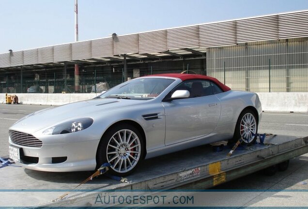 Aston Martin DB9 Volante