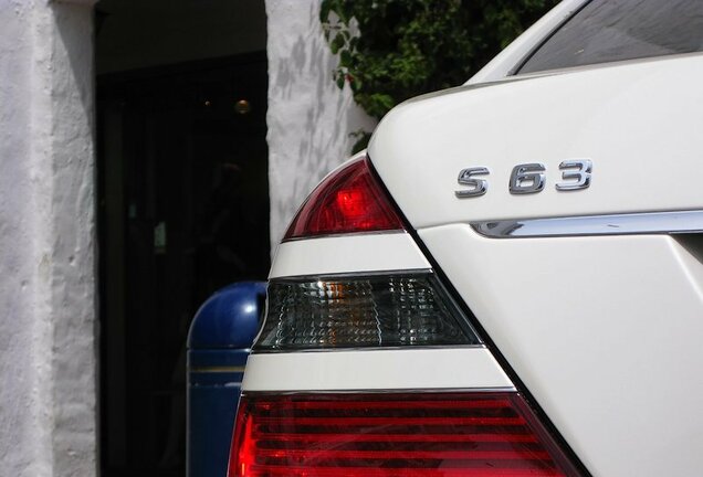 Mercedes-Benz S 63 AMG W221