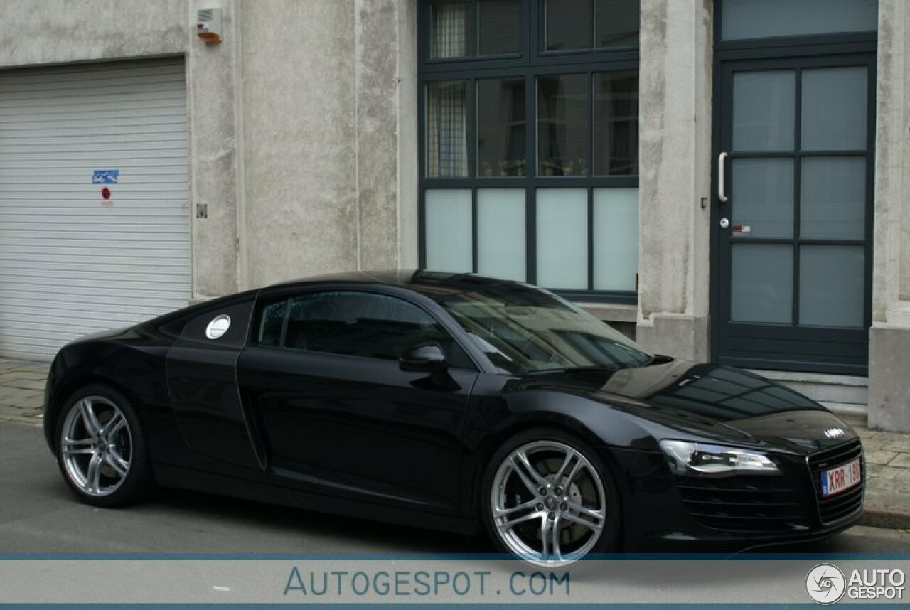 Audi R8