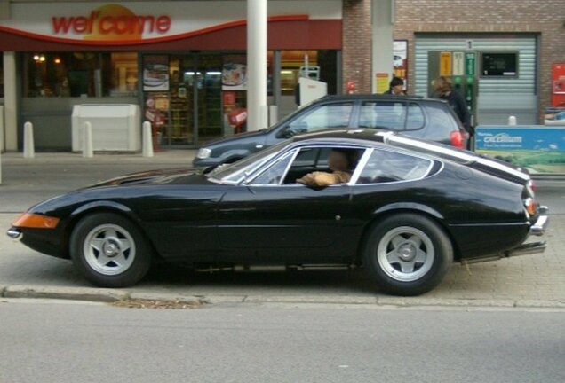 Ferrari 365 GTB/4 Daytona