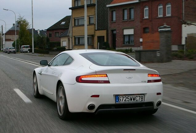 Aston Martin V8 Vantage