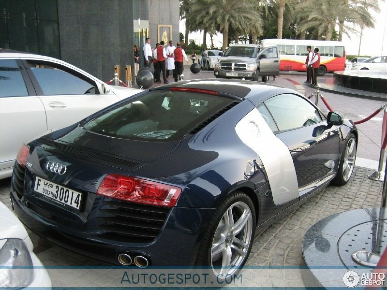 Audi R8