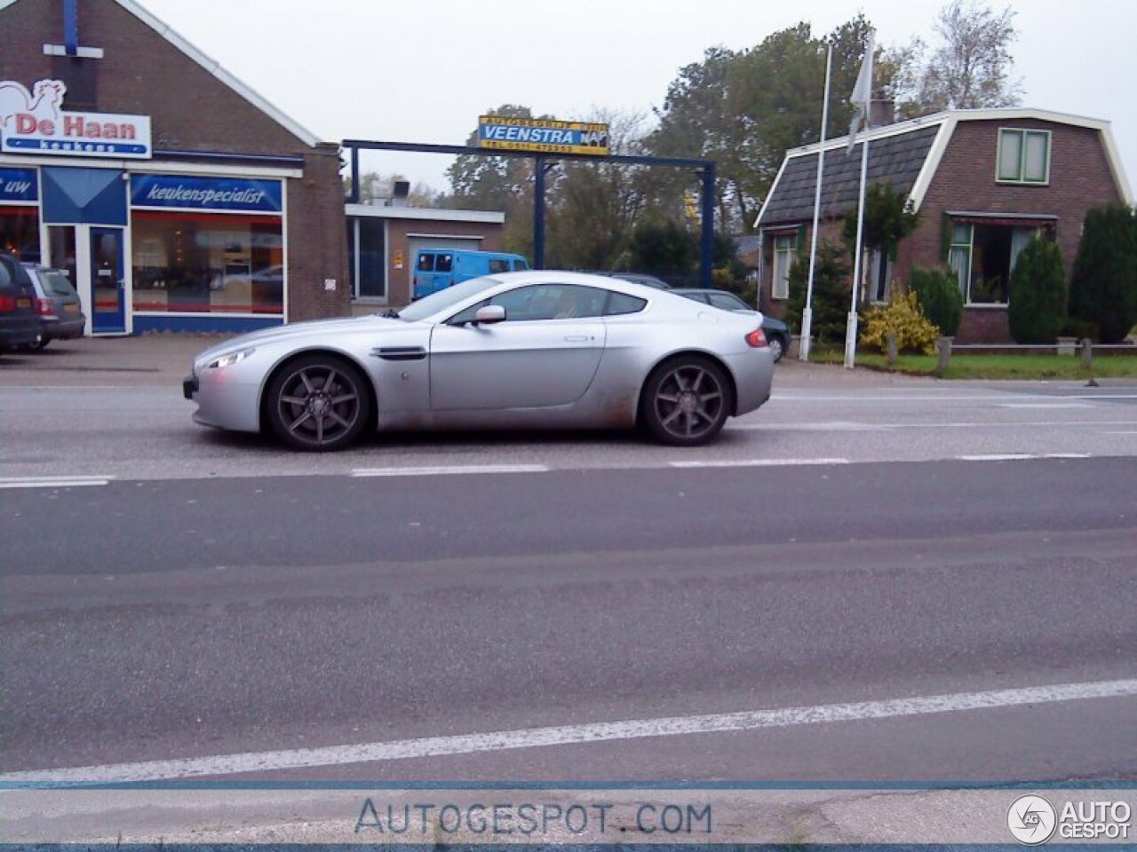 Aston Martin V8 Vantage