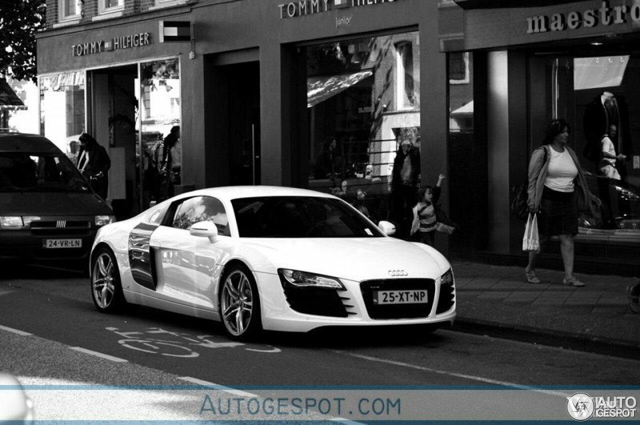 Audi R8