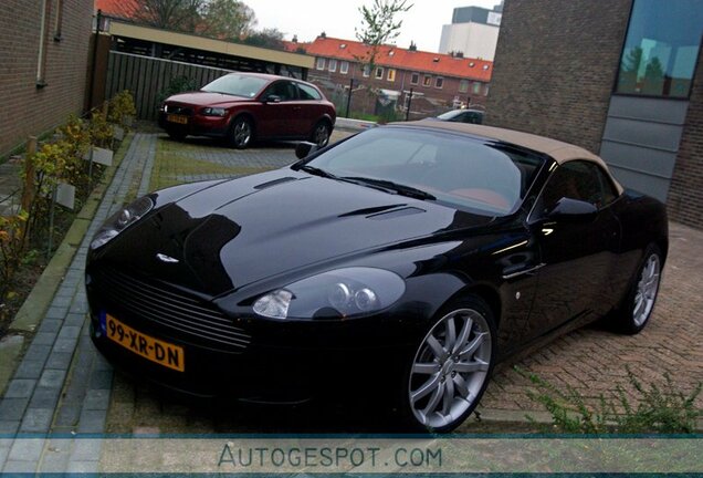 Aston Martin DB9 Volante