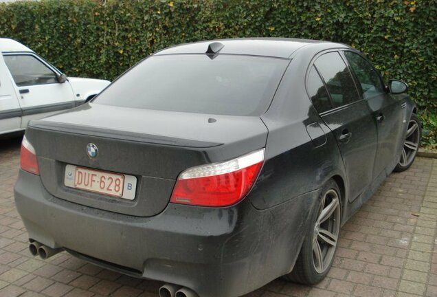 BMW M5 E60 2005