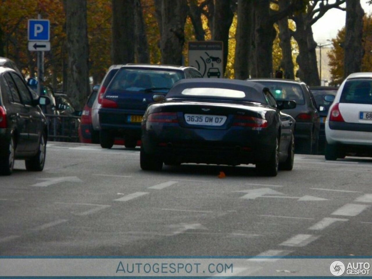 Aston Martin DB9 Volante