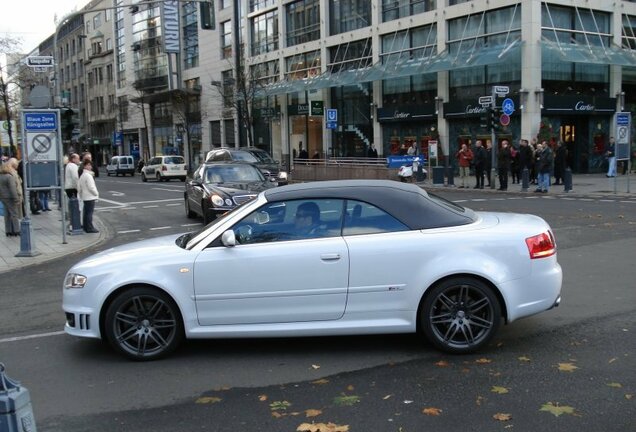 Audi RS4 Cabriolet