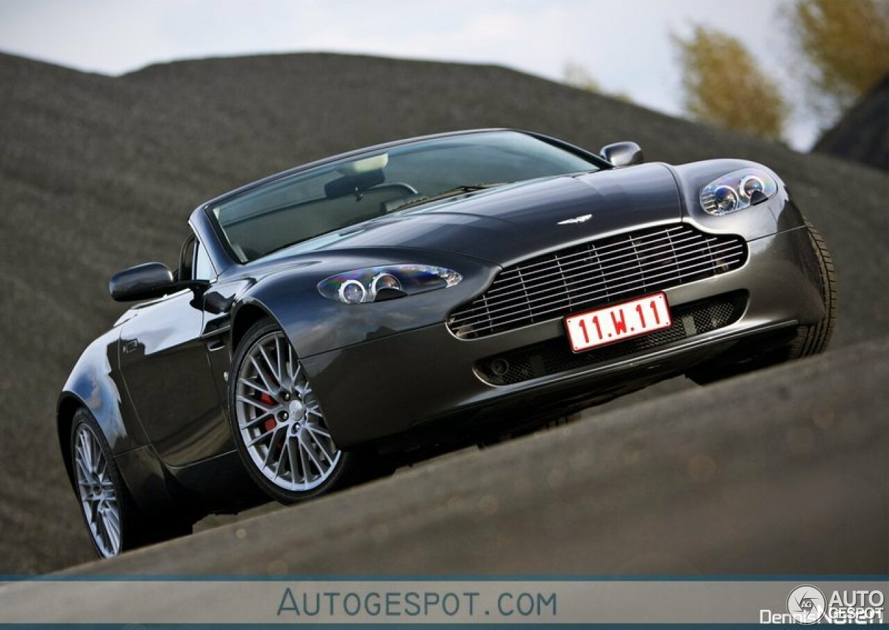 Aston Martin V8 Vantage Roadster