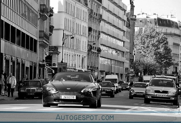 Aston Martin V8 Vantage Roadster