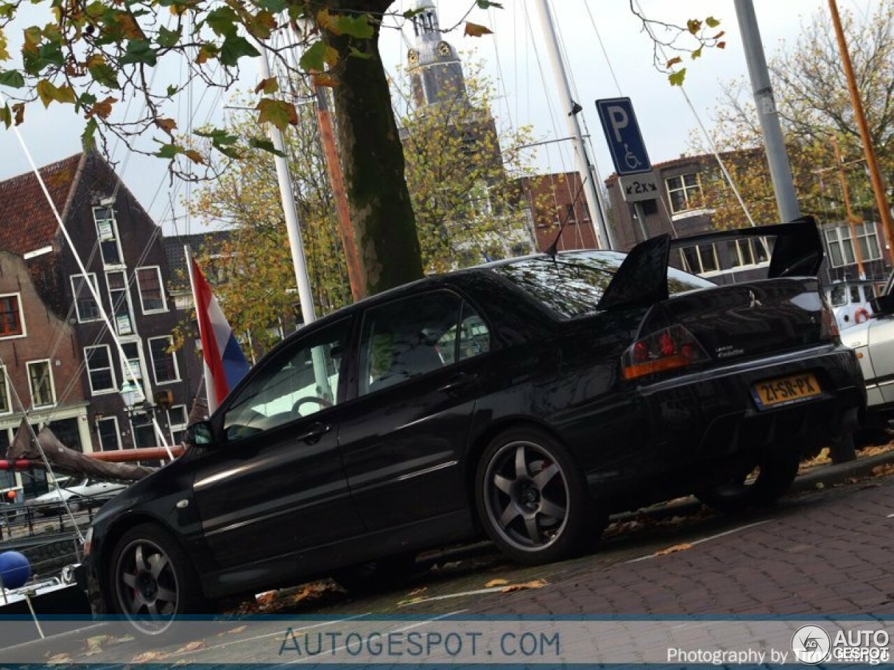 Mitsubishi Lancer Evolution IX