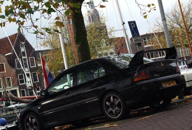 Mitsubishi Lancer Evolution IX