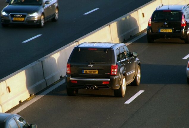 Jeep Grand Cherokee SRT-8 2005