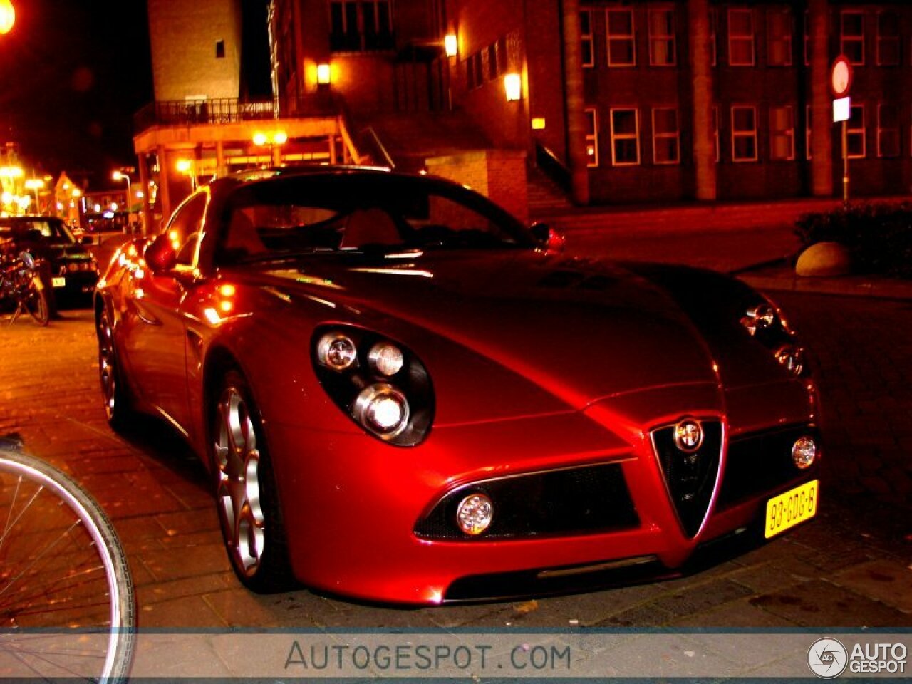 Alfa Romeo 8C Competizione