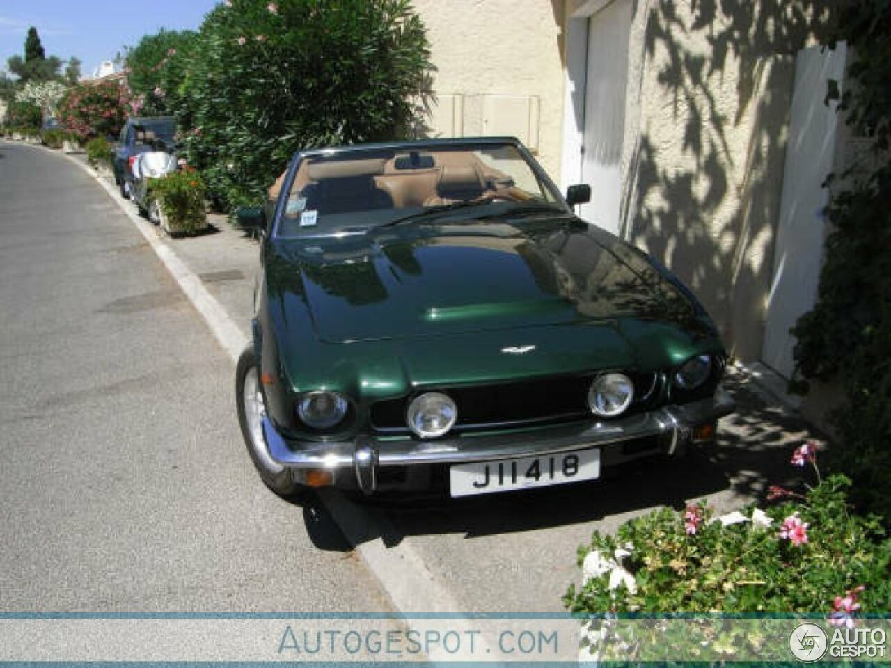 Aston Martin V8 Volante 1978-1990