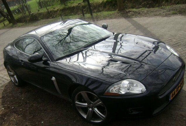 Jaguar XKR 2006