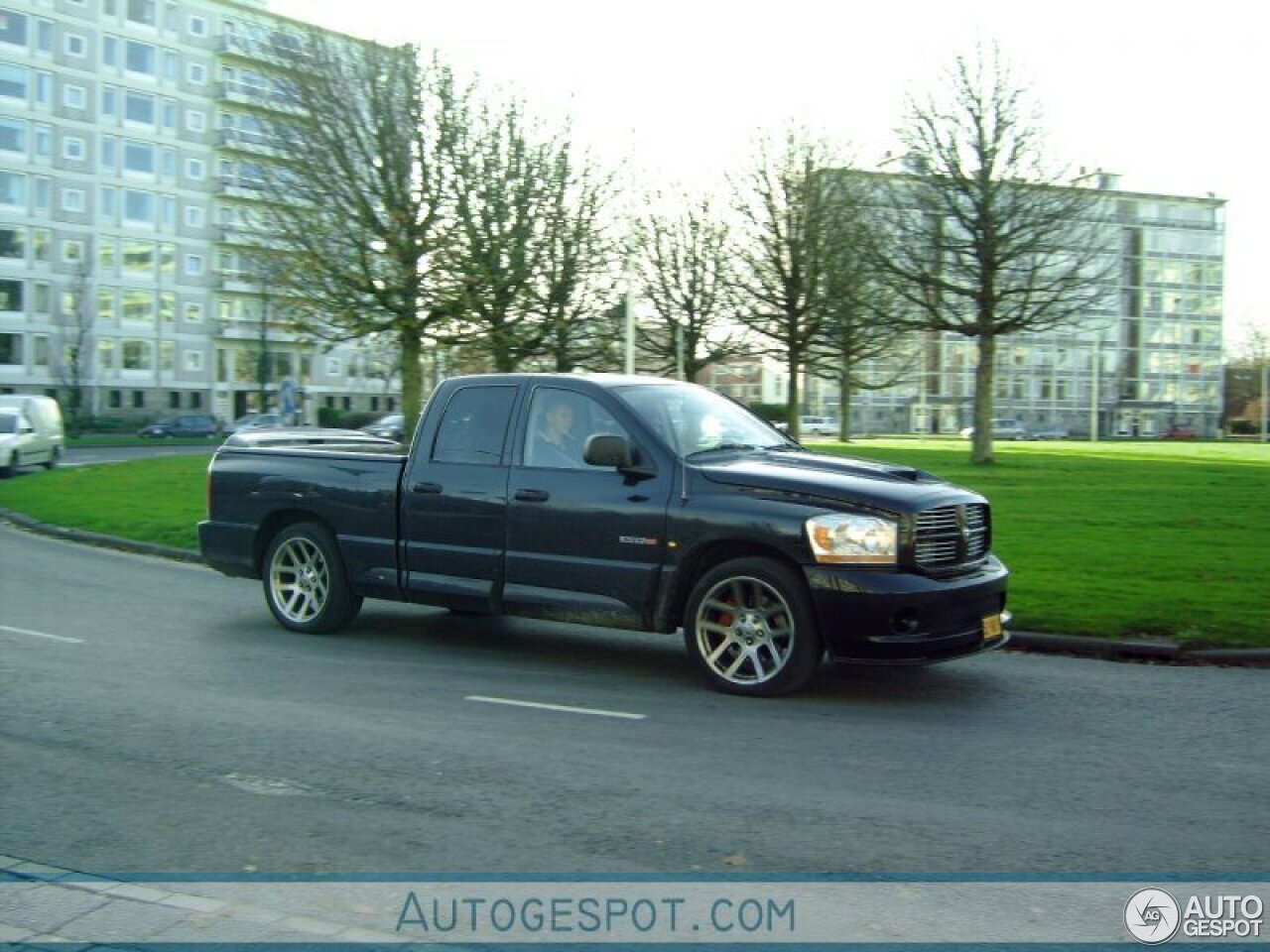 Dodge RAM SRT-10 Quad-Cab