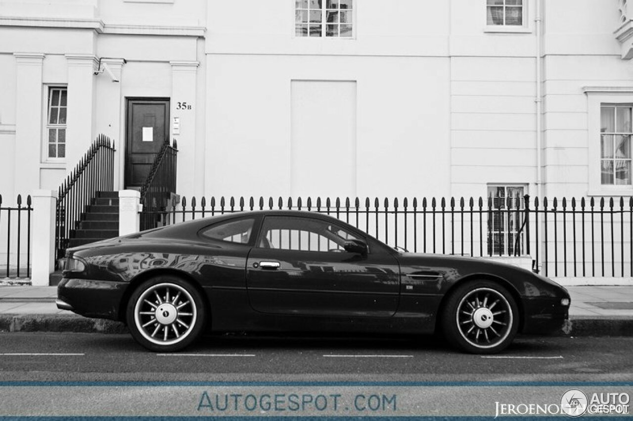 Aston Martin DB7