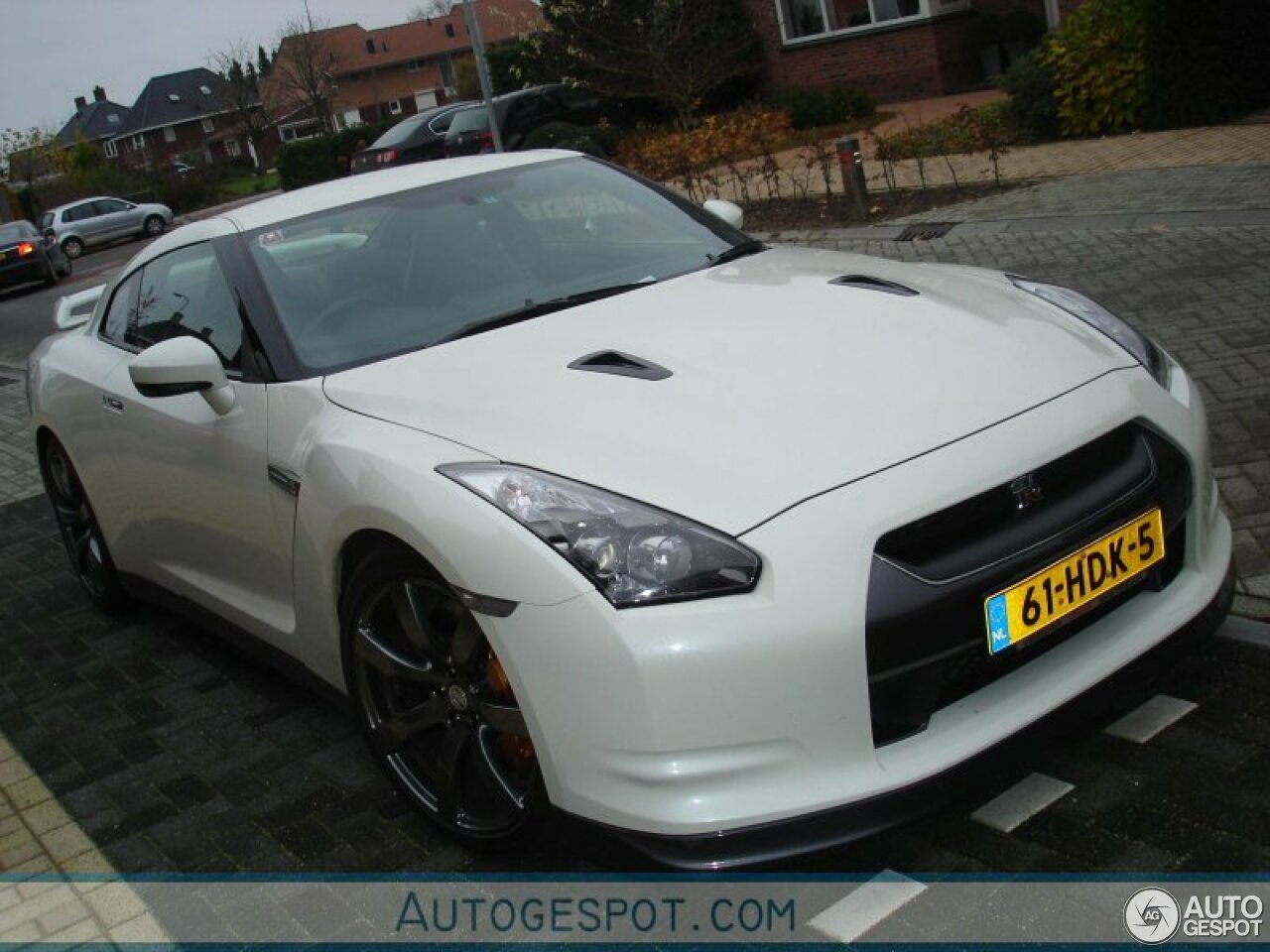 Nissan GT-R