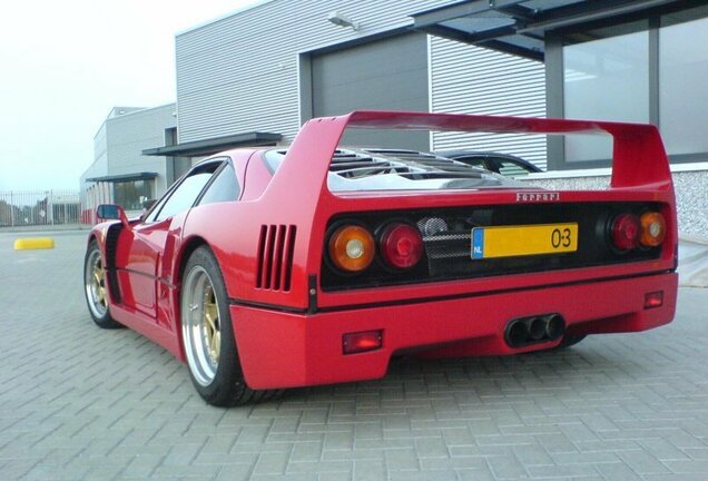 Ferrari F40