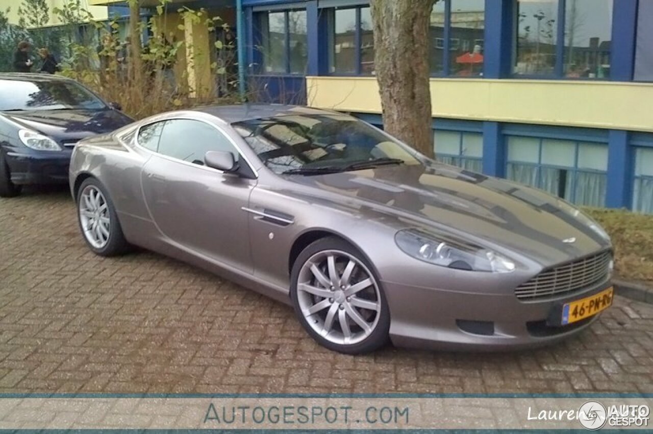 Aston Martin DB9