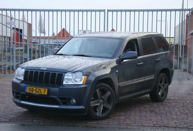 Jeep Grand Cherokee SRT-8 2005