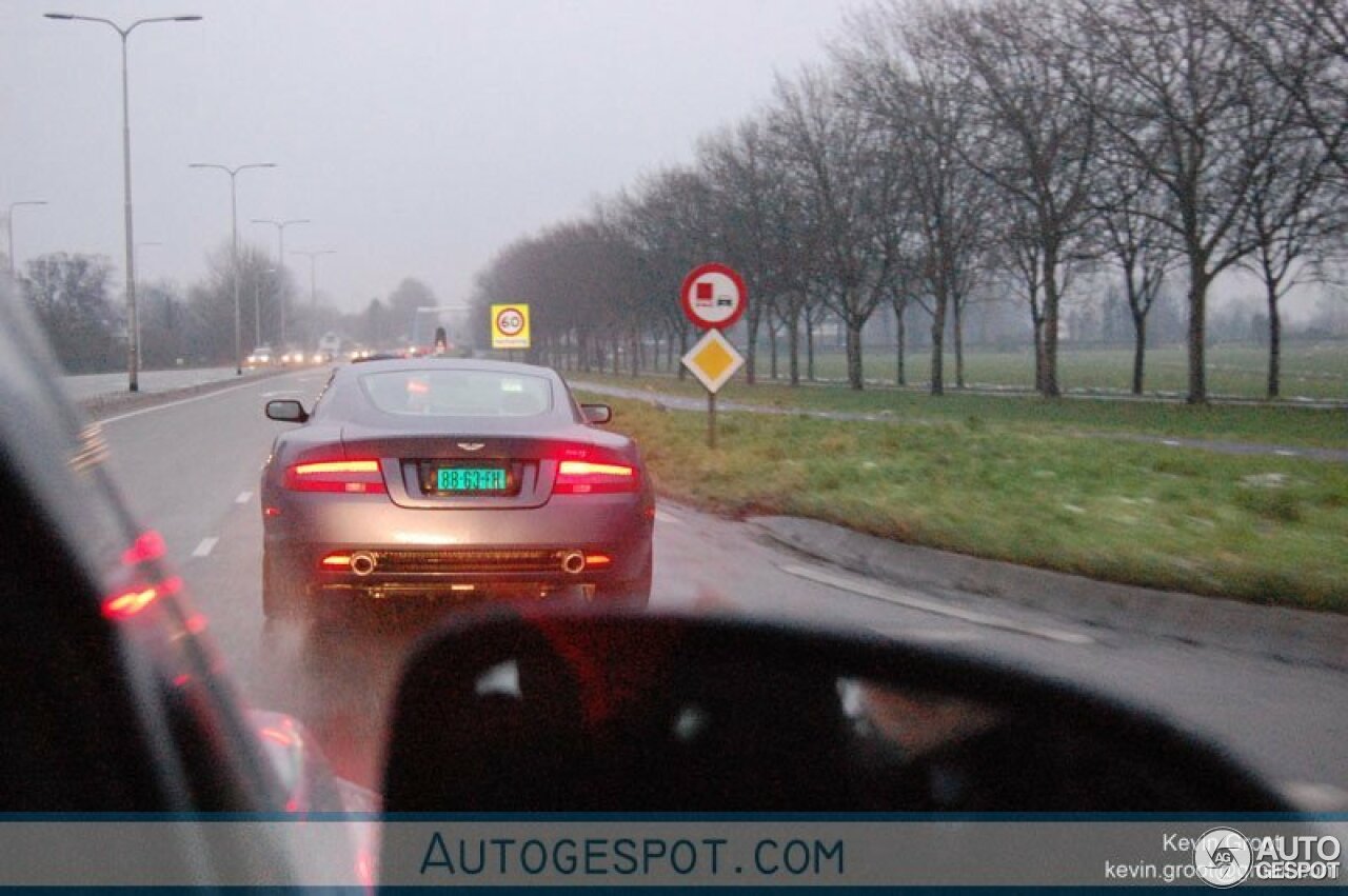 Aston Martin DB9