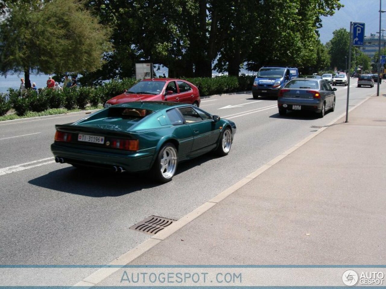 Lotus Esprit S4S