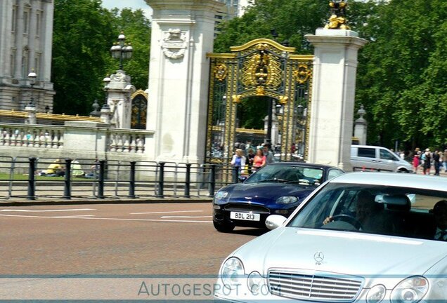 Aston Martin DB7