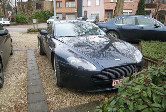 Aston Martin V8 Vantage