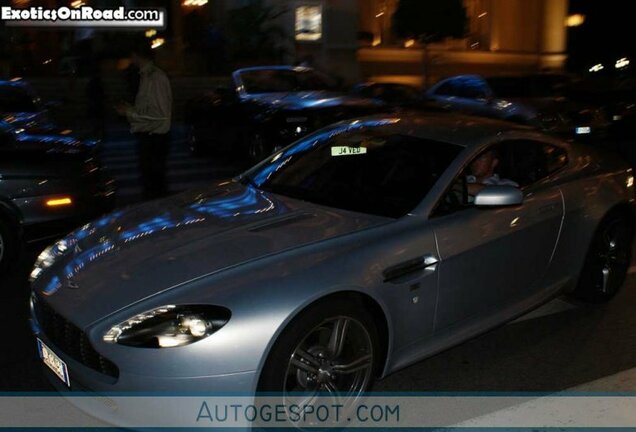 Aston Martin V8 Vantage N400