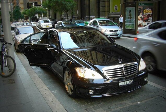 Mercedes-Benz S 63 AMG W221