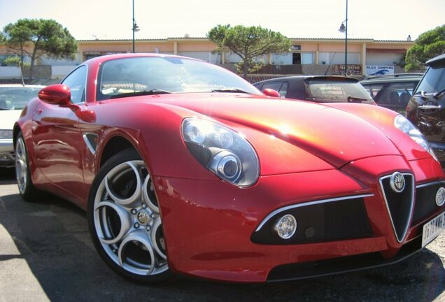 Alfa Romeo 8C Competizione