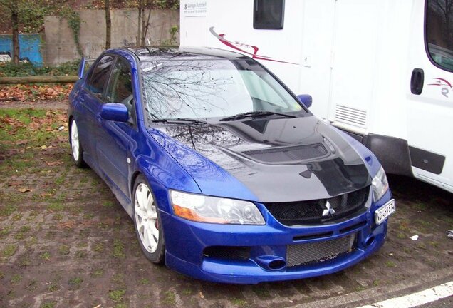 Mitsubishi Lancer Evolution IX