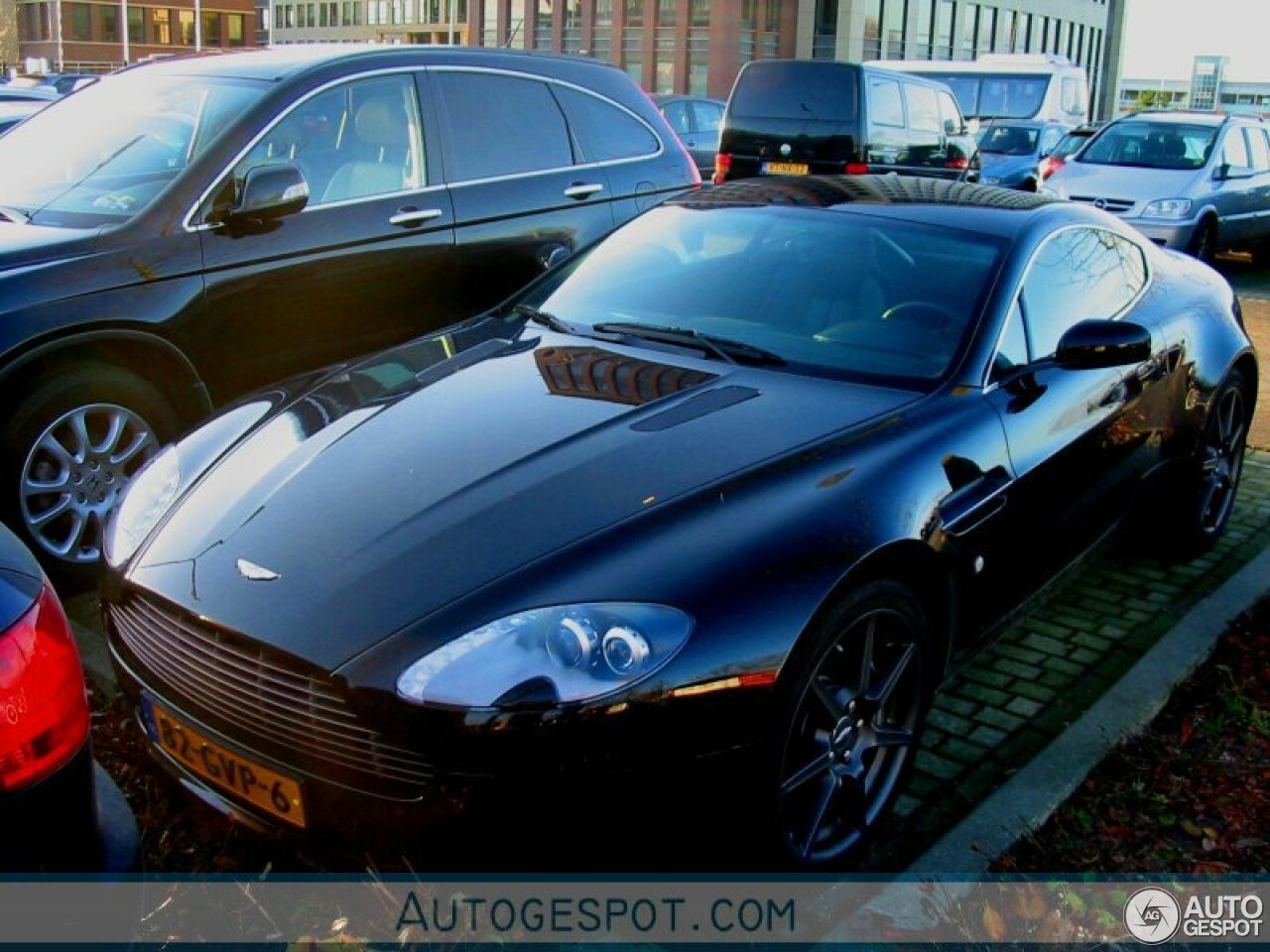 Aston Martin V8 Vantage