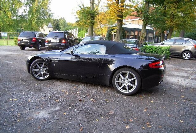 Aston Martin V8 Vantage Roadster