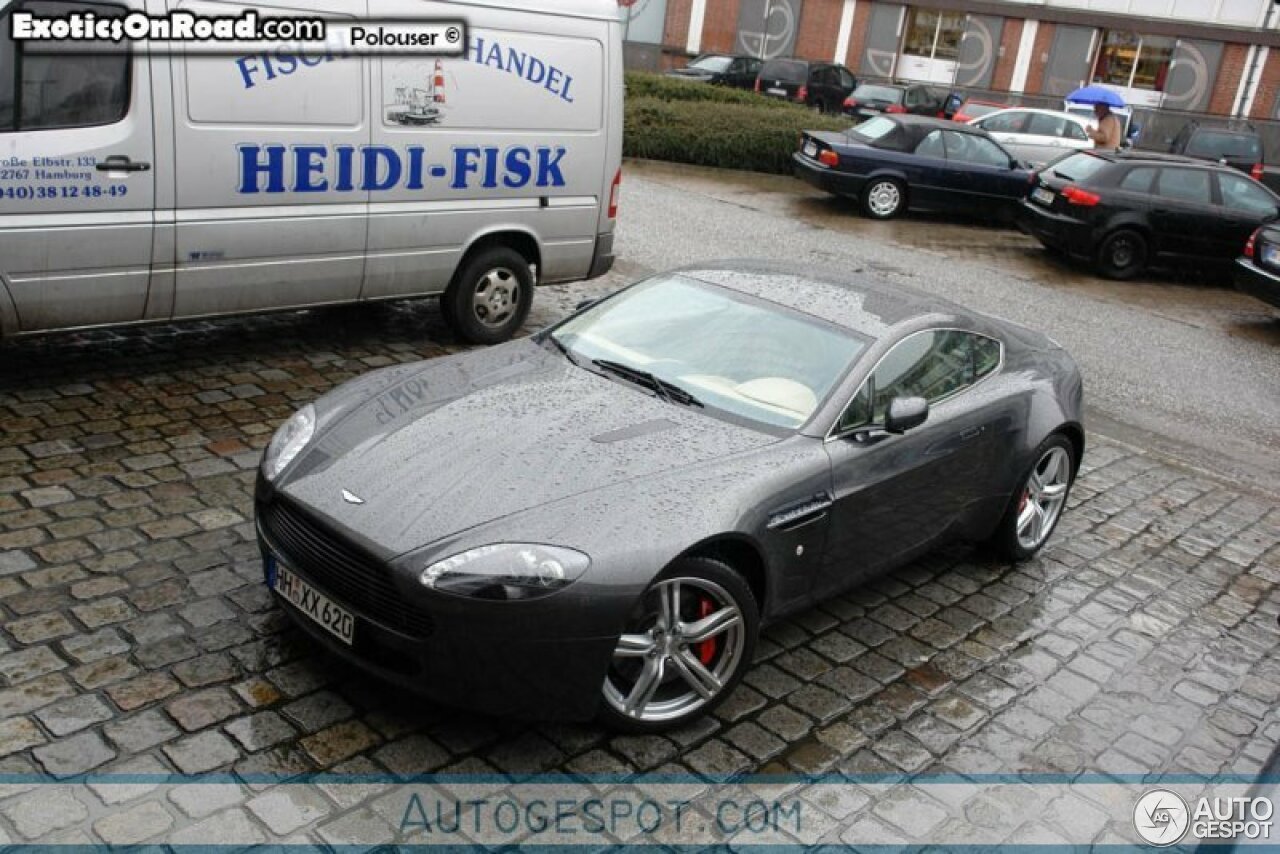 Aston Martin V8 Vantage