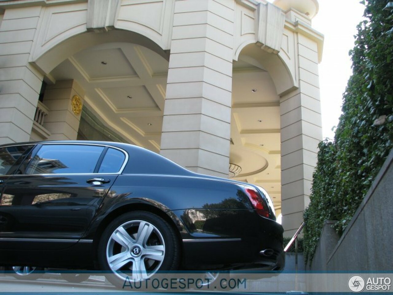 Bentley Continental Flying Spur