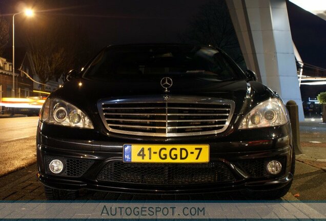 Mercedes-Benz S 65 AMG V221